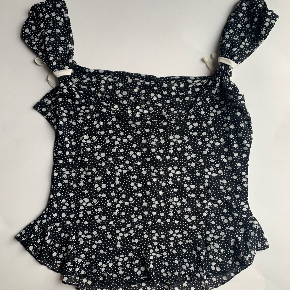 Free People Black Floral Women's Top - NWT Size L - Picture 7 of 8
